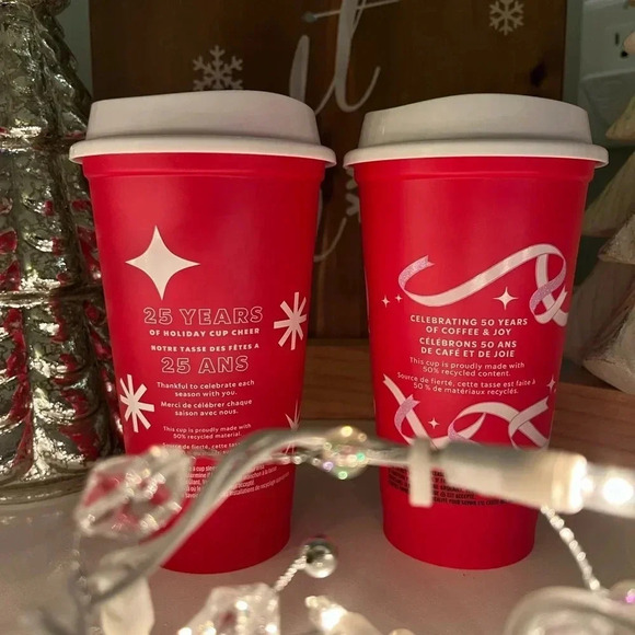Starbucks 2021 and 2022 Limited Edition Red Holiday Reusable Cups - Picture 4 of 7